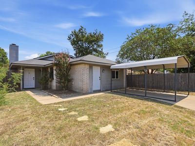 3113 Larkspur Cir