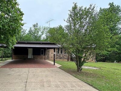 953 Riverside Dr