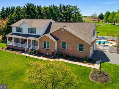 495 Hattie Dr