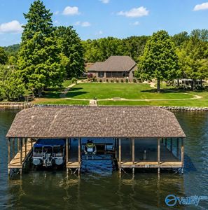 174 Browns Creek Rd
