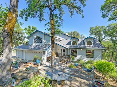 4373 Meadow Cir