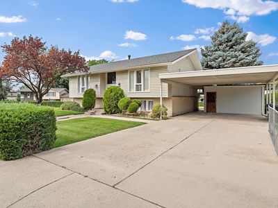 1251 N 710 W