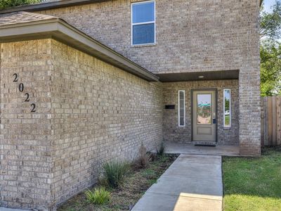 2022 NW 34th St