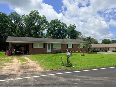 2206 Tyson Ave