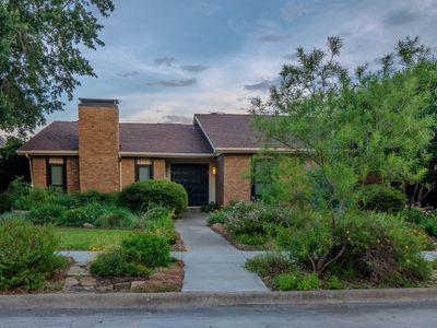 5209 Pruitt Dr