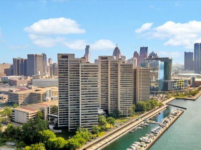 1001 W Jefferson Ave Unit 8A