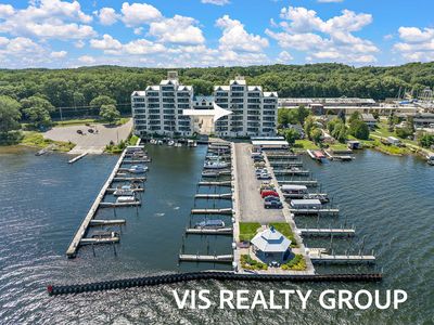 2964 Lakeshore Dr UNIT W402