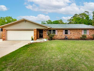 609 Lynnewood Dr