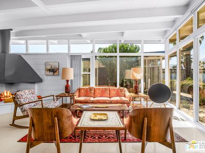 2244 E Tahquitz Canyon Way APT 8