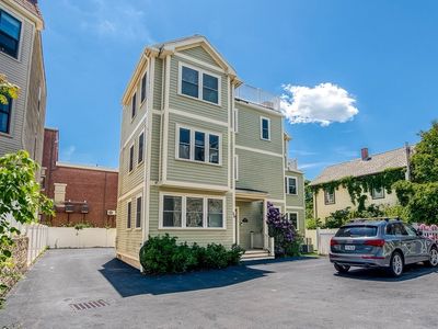 24 Custer St #1