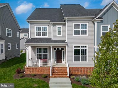 155 Lotus Ln