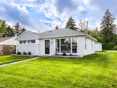 Property at 17610 Dixie Hwy, Homewood, IL