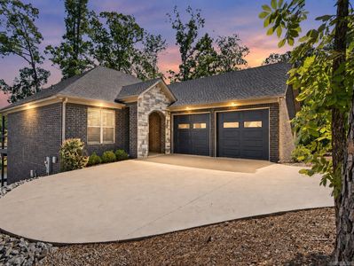 48 Panorama Dr