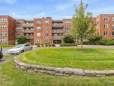 4 Putnam Hill Rd #4G