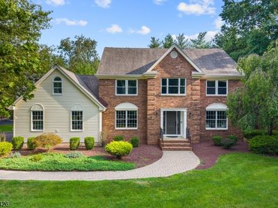 1 Layton Ct