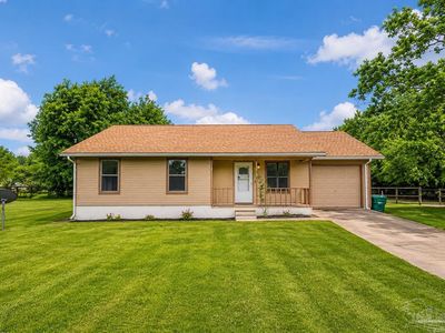 107 Windsor Dr