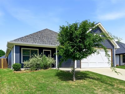 210 Clover Cir