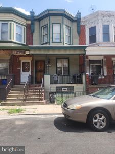 5442 Regent St