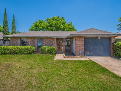 1605 White Oak Dr