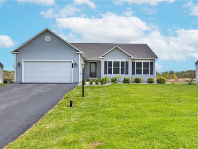 Property at 2070 Whisper Ridge Dr, Chittenango, NY