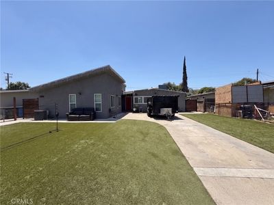 1701 Manor Cir