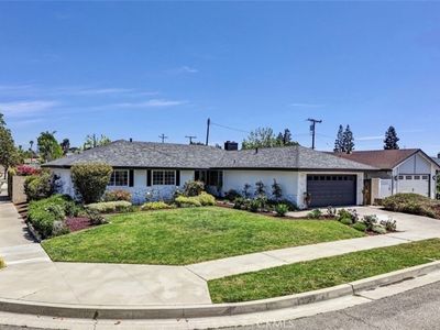 1467 N Kathleen Ln