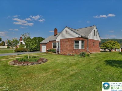14 Spruce St