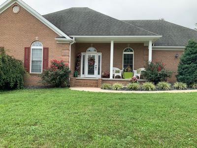 175 Manchester Ln