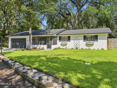 1347 REDBUD Lane