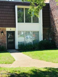 527 Front Beach Dr APT 8