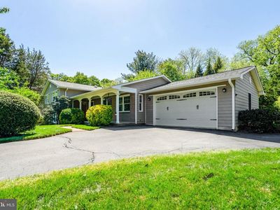 4510 Rhett Ln