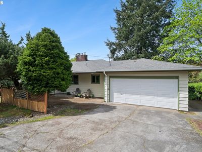 7270 SW Sylvan Ct