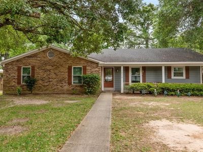 2808 Westmoor Ct