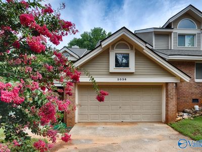 2036 Fairway Hills Dr