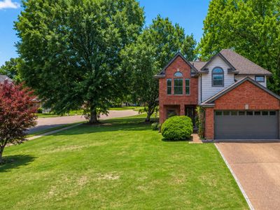5449 Pine Oak Cv
