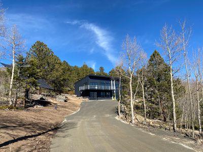 May Plan, VEDA MODERN ALPINE