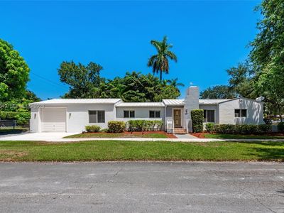989 Eastward Dr
