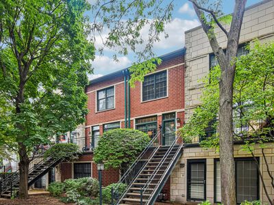 1813 S Clark St #21