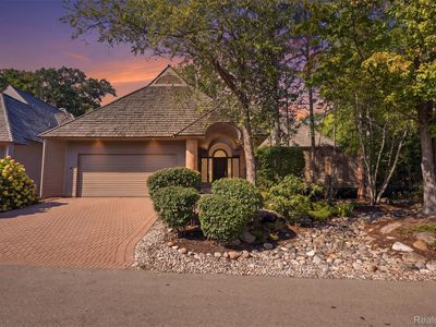 20 Scenic Oaks Dr