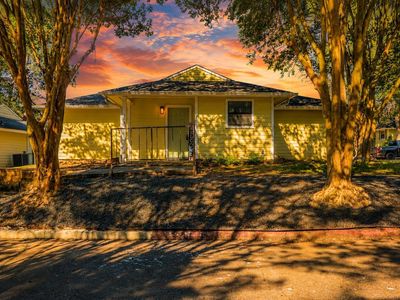 3480 Balboa Cir