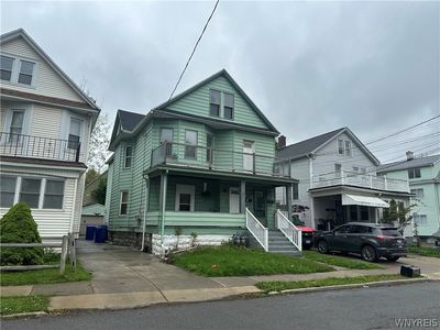86 Edson St