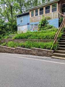 1760 Montague Rd