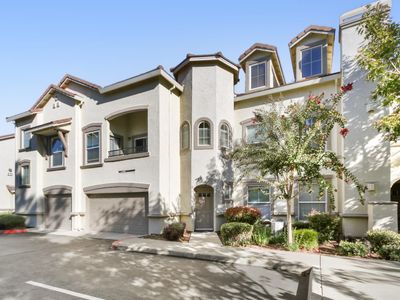 Property at 5520 Tares Cir, Elk Grove, CA