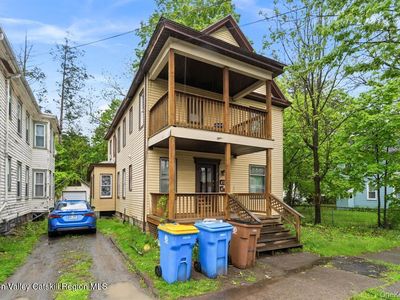 212 Ten Broeck Avenue