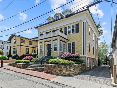 75 Pelham St APT B
