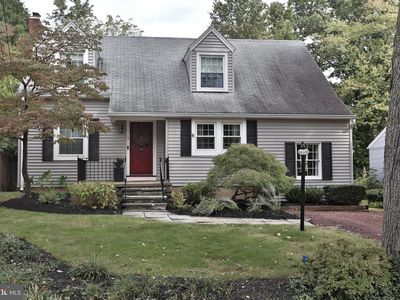 18 Manning Ln