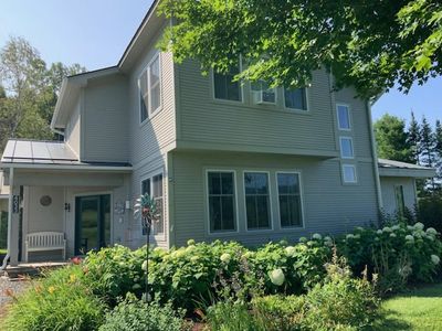 4033 East Warren Road