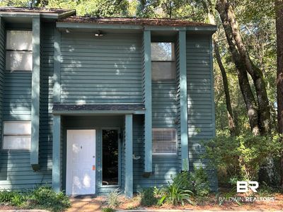 4 Summer Oaks Dr #4