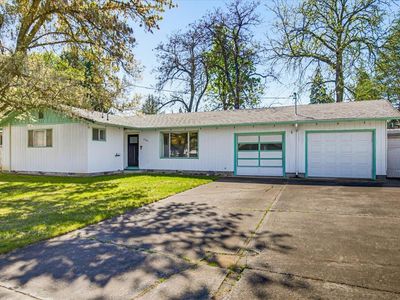 2764 Ruth Dr