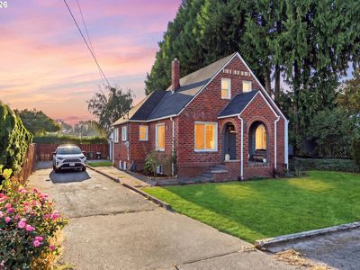 Property at 707 3rd St, Woodland, WA